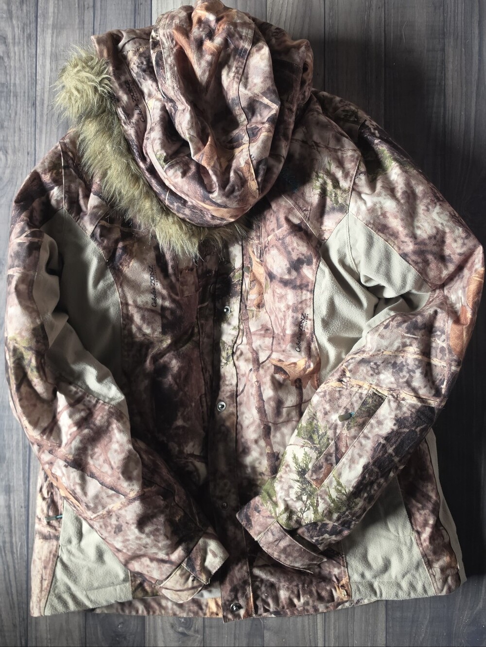 Cabela's Women's Brown & Green Camo Winter Jacket with Faux Fur Hood